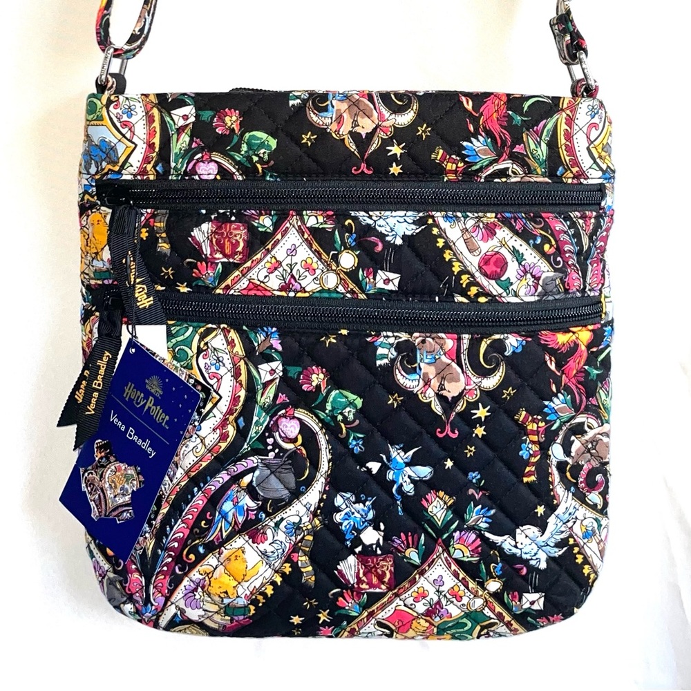 Vera Bradley Harry Potter Friends At Hogwarts Triple Zip Hipster